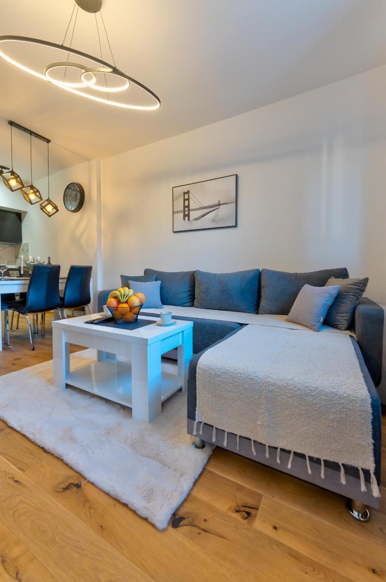 M&l Apartment