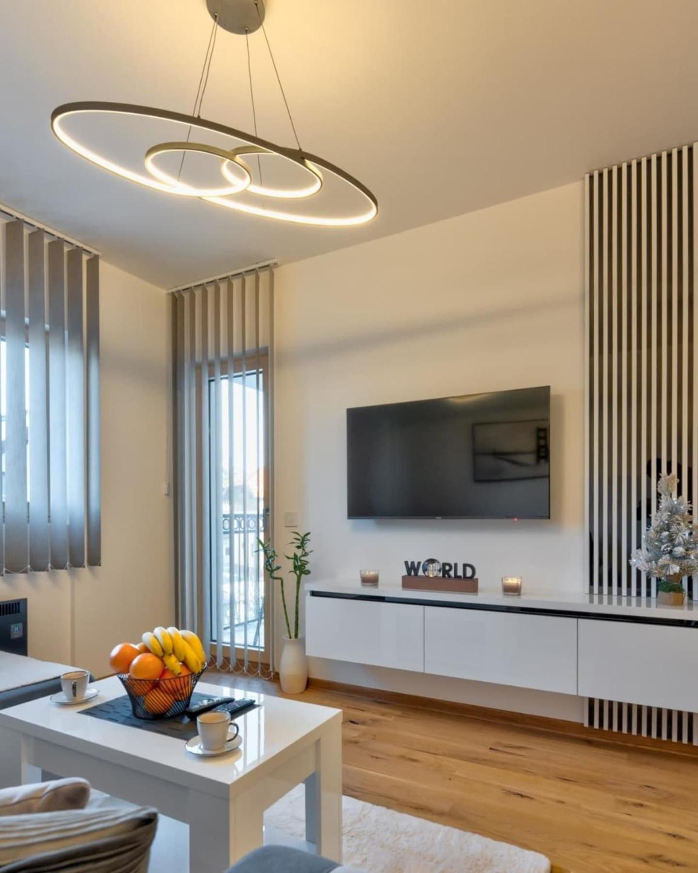 M&l Apartment *